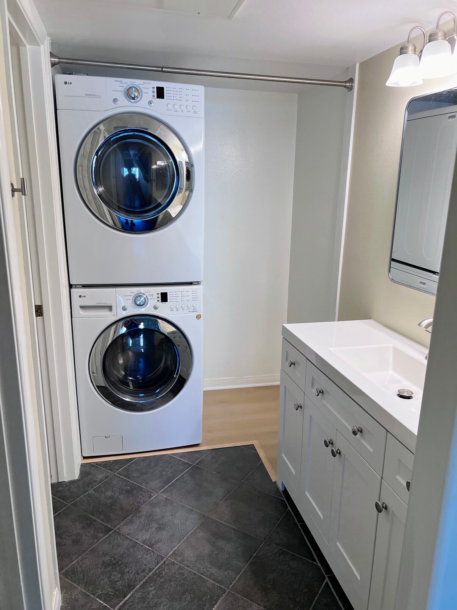 Full sized washer/dryer - 6981 Ballena Way