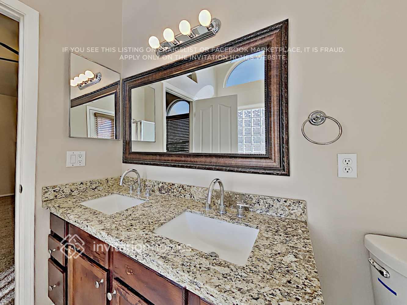 Building Photo - 2404 N 125th Dr