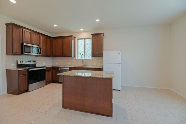 Building Photo - 361 Katie Elder Dr