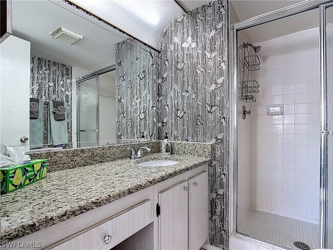 Building Photo - 200 Turtle Lake Ct