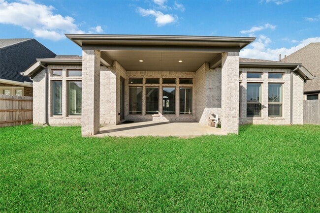 Building Photo - 19035 Dappled Mare Cir