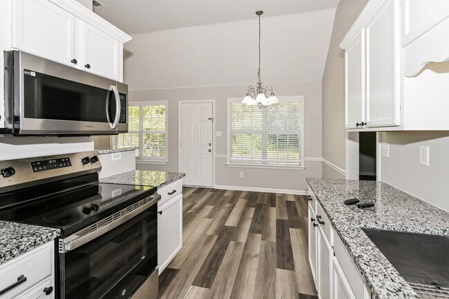 Building Photo - 10594 Wyckford Dr