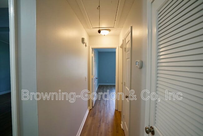 Building Photo - 3332 Oak Trees Ct