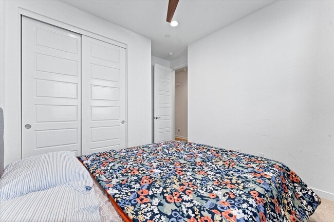 Building Photo - 133 Hideaway Loop