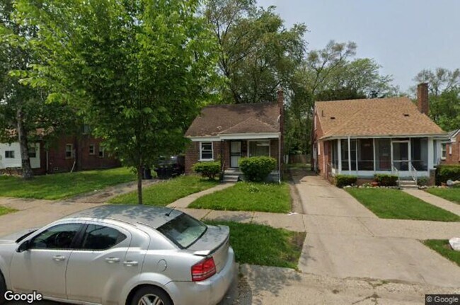 Primary Photo - 18459 Plainview Ave