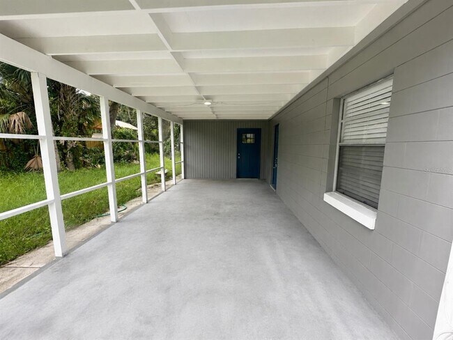 Building Photo - 25527 Antler St