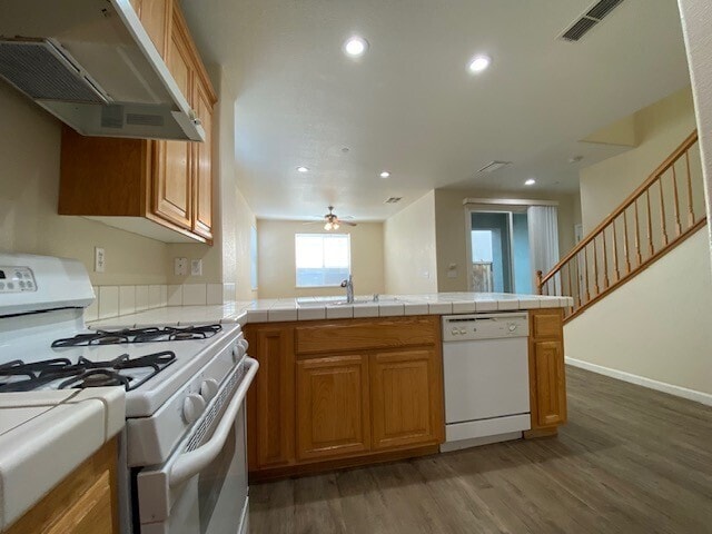 Building Photo - Charming 3-Bedroom, 2.5-Bath, 1,453 Sq. Ft...