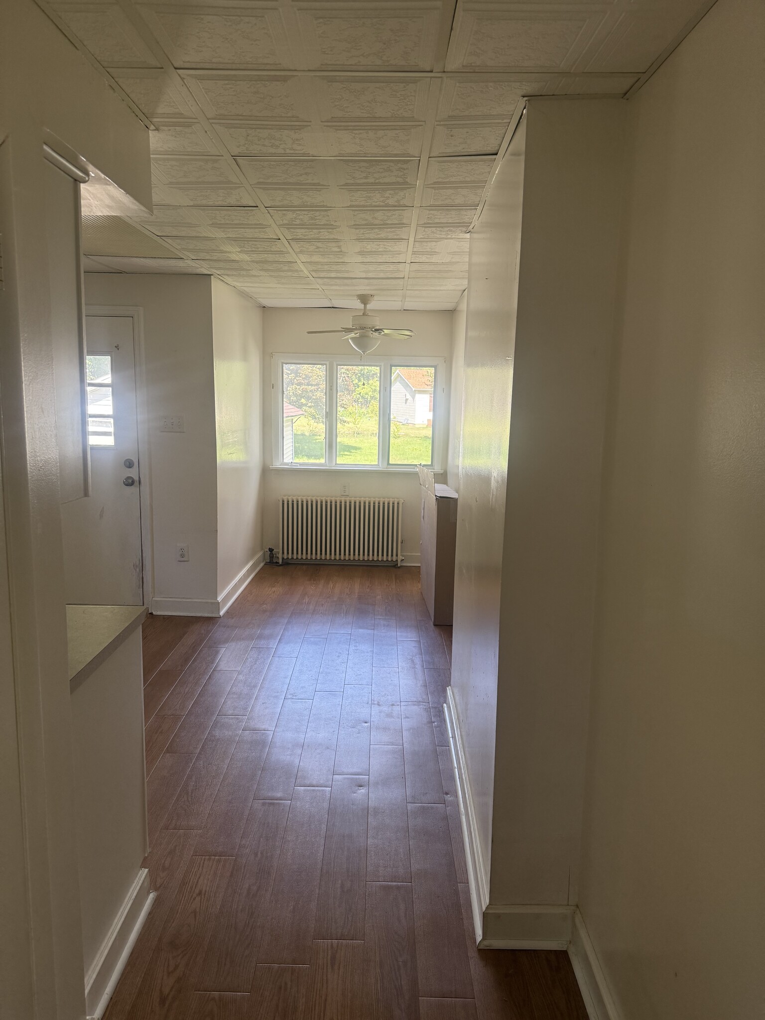 Building Photo - 133 W Vaughn St