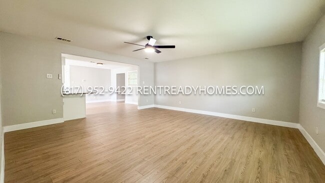 Building Photo - 2613 Fairbrook St