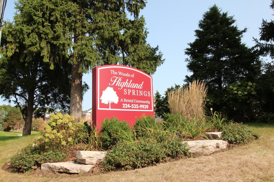 Highland Springs 500 Redtail Rdg Elgin IL 60123 Apartment Finder