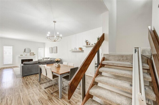 Building Photo - 1572 Prairie Grove Dr