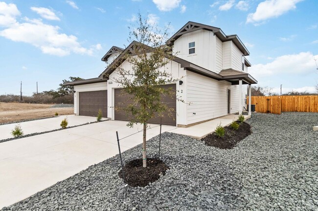 Building Photo - 15526 Suess Hl