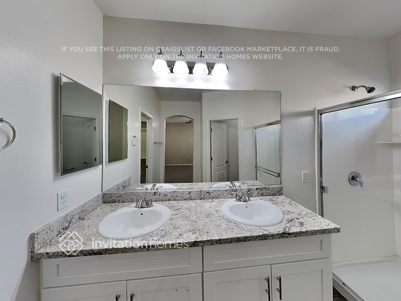 Building Photo - 12552 W Estero Ln