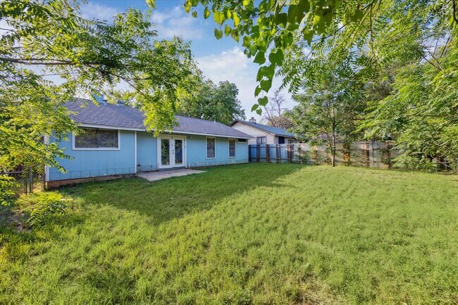 Building Photo - 4807 Brook Crest Rd