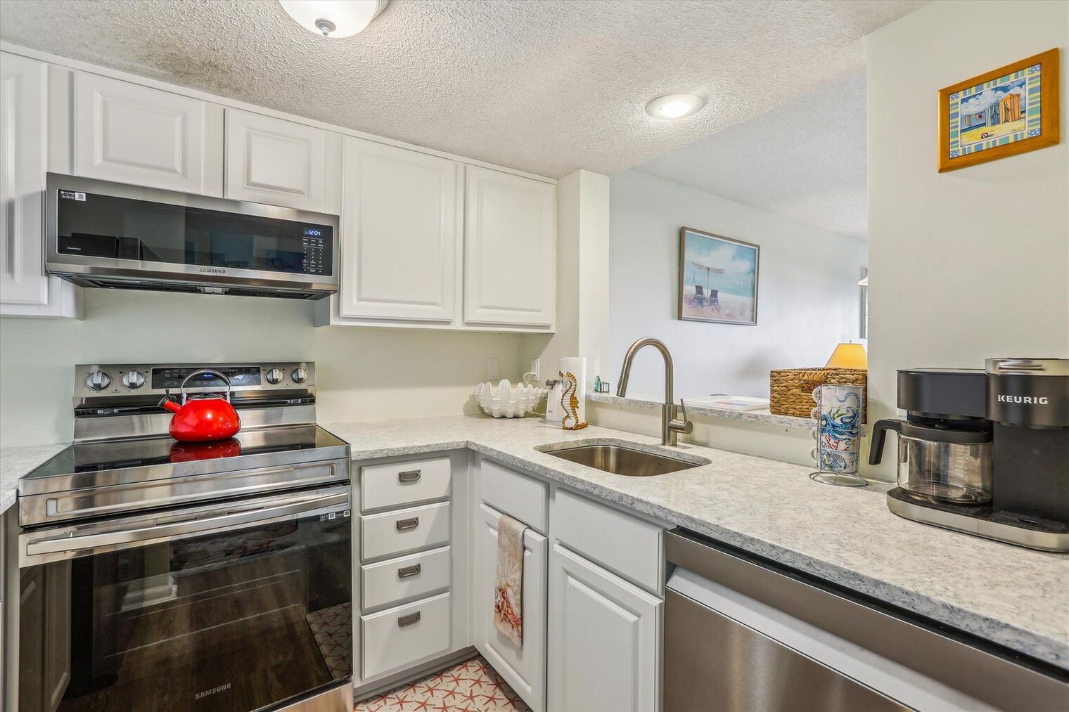 Building Photo - 880-A1A A1A Beach Blvd