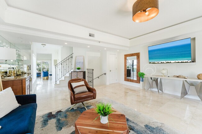 Building Photo - 247 S Ocean Blvd