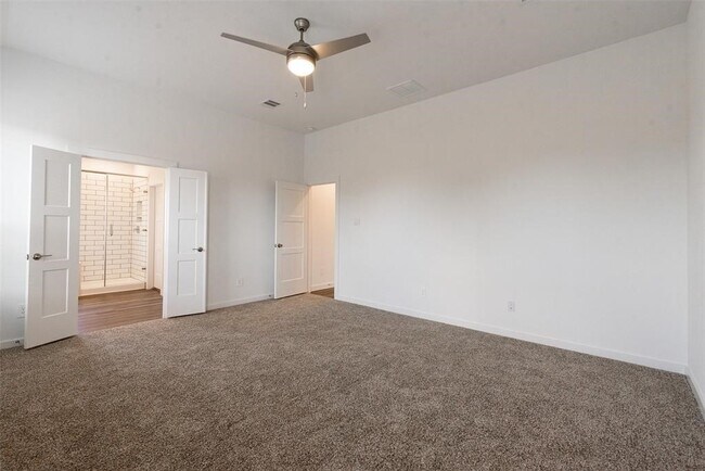 Building Photo - 22606 Ginosa Trail