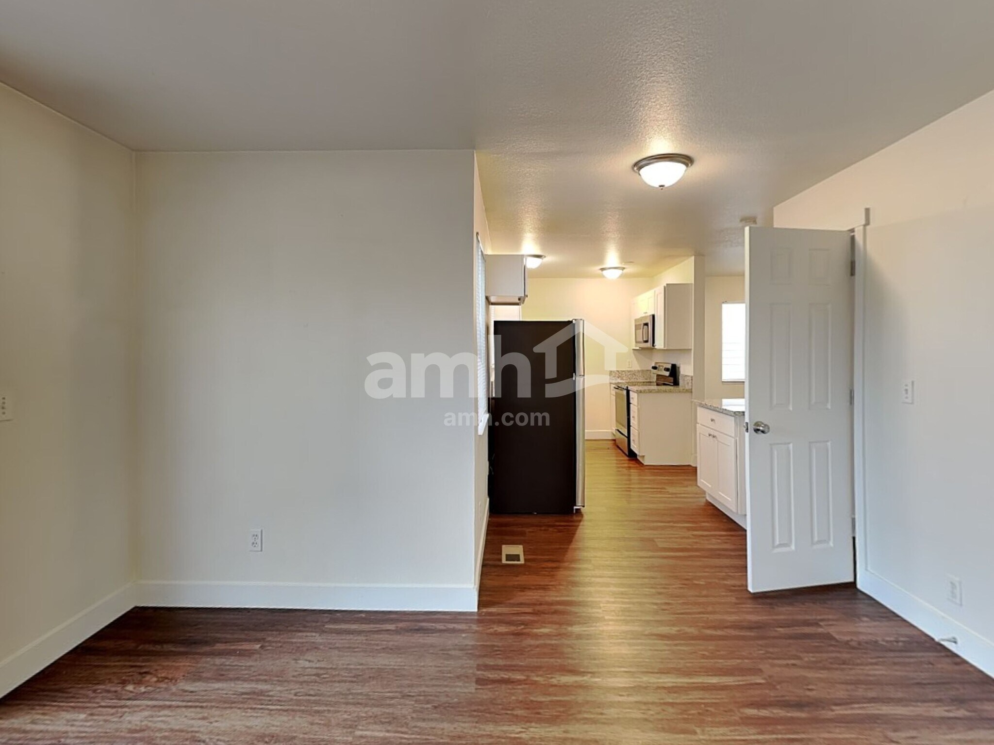 Building Photo - 16961 SW Cashew Way