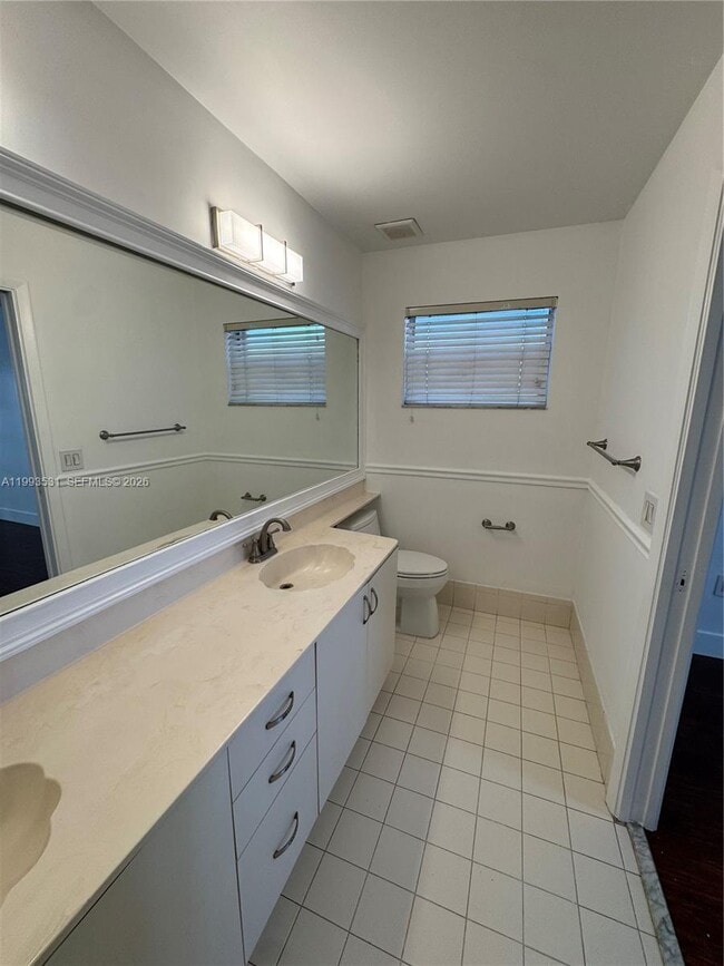 Building Photo - 5763 NW 97th Ct