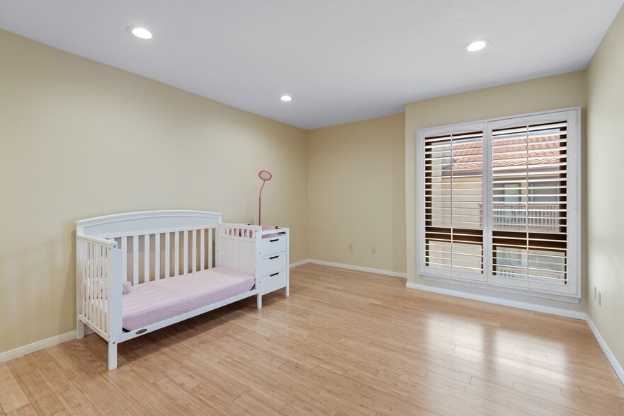 Building Photo - 8600 Tuscany Ave