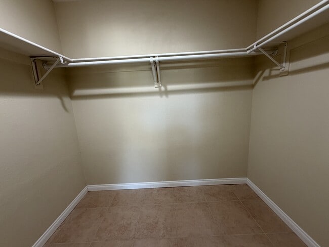 Building Photo - 1439 Avena Way