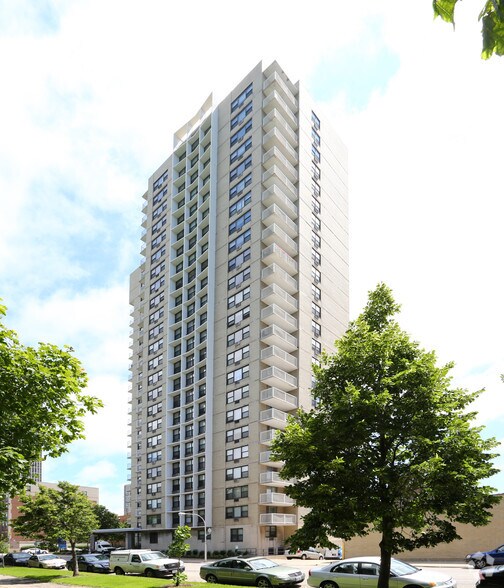 Oglesby Towers Apartments 6700 S Oglesby Ave Chicago IL 60649