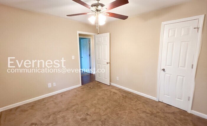Building Photo - 61 Corley Ave