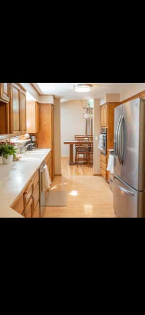 Building Photo - 11609 N Galahad Dr