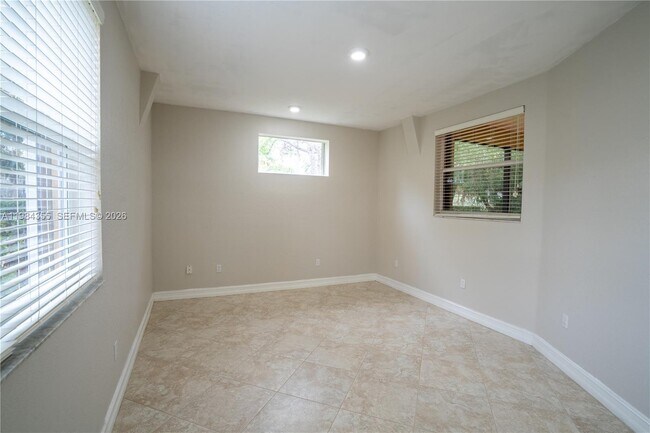 Building Photo - 17809 NW 16th St