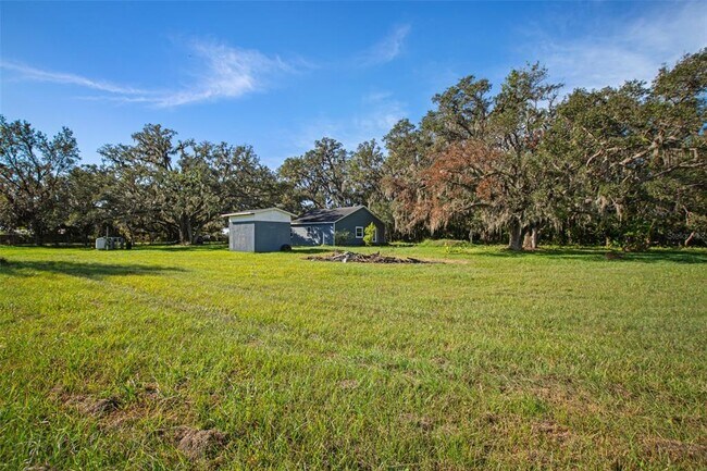 Building Photo - 3106 E Trapnell Rd