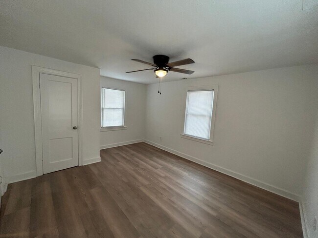 Building Photo - 2916 Portland Ave