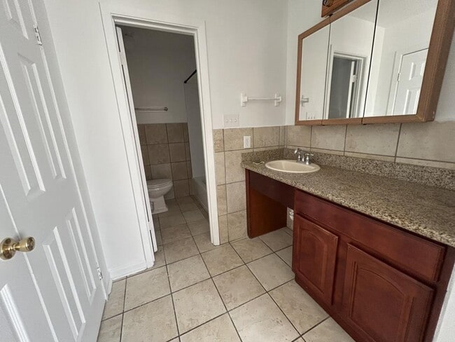 Building Photo - 2340 Timbers Dr