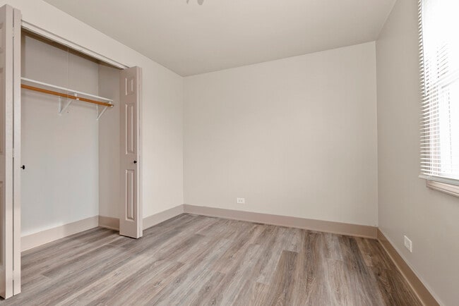 Building Photo - 836 Lily Cache Ln