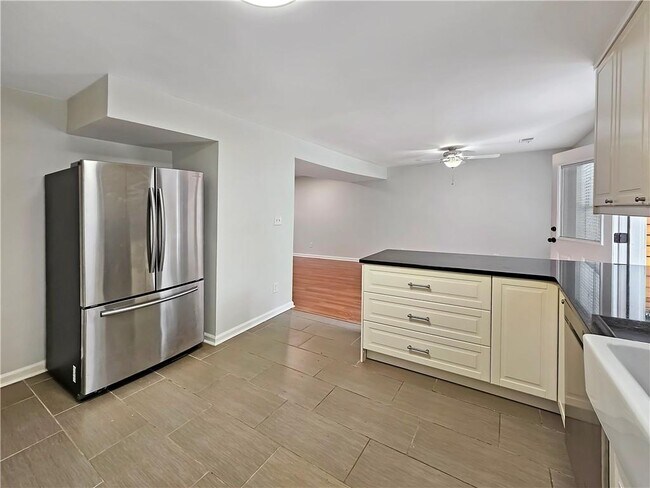 Building Photo - 5158 Afton Way