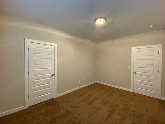 Building Photo - Home for Rent in Brookwood ... Available to View Now!!!