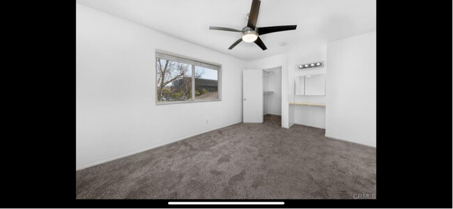 Building Photo - 9856 Buena Vista Ave