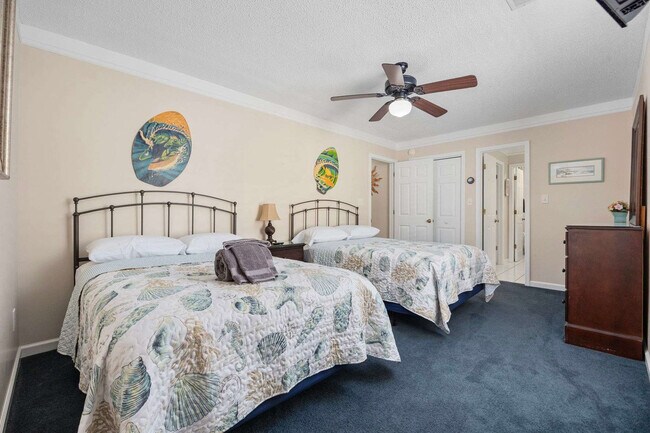 Building Photo - 113A S Yaupon Dr