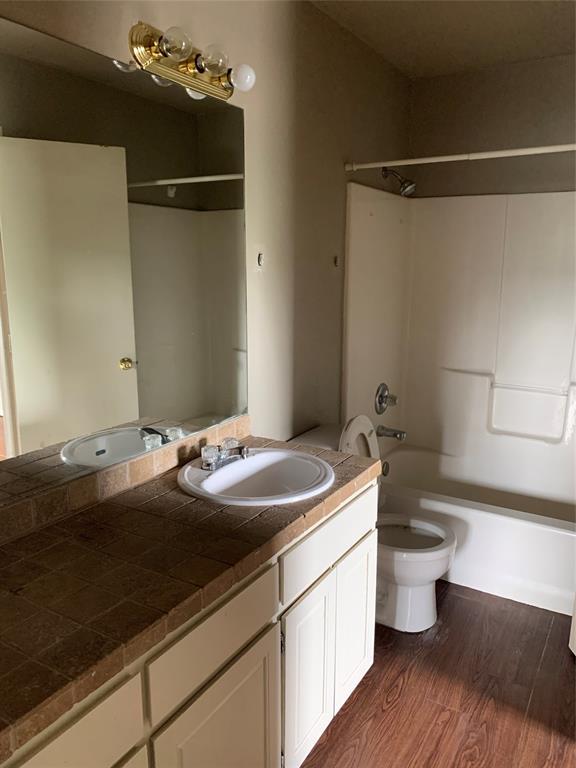 Building Photo - 6325 Granbury Rd