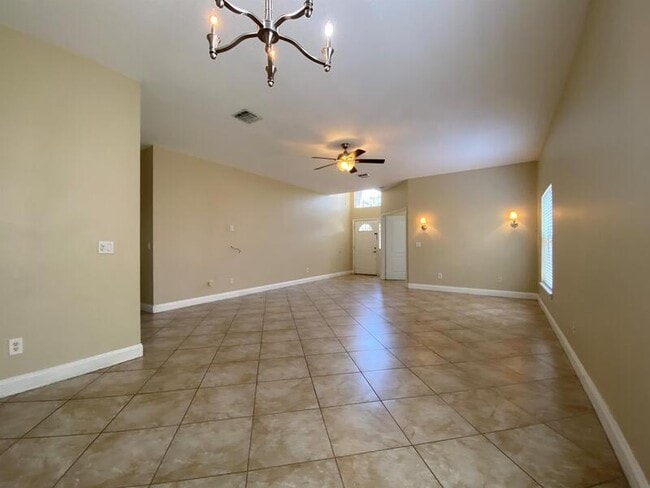 Building Photo - 11273 Moonshine Creek Cir