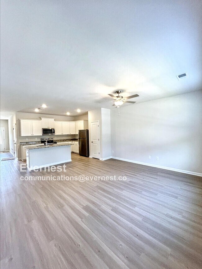 Building Photo - 2164 Willow Gln Dr