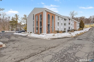 Building Photo - 81 Coalpit Hill Rd