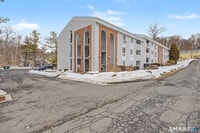 Building Photo - 81 Coalpit Hill Rd