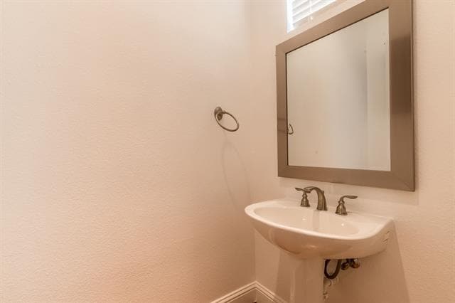 Building Photo - 732 Skyline Bluff Ct