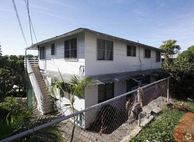 Building Photo - 1539 Thurston Ave