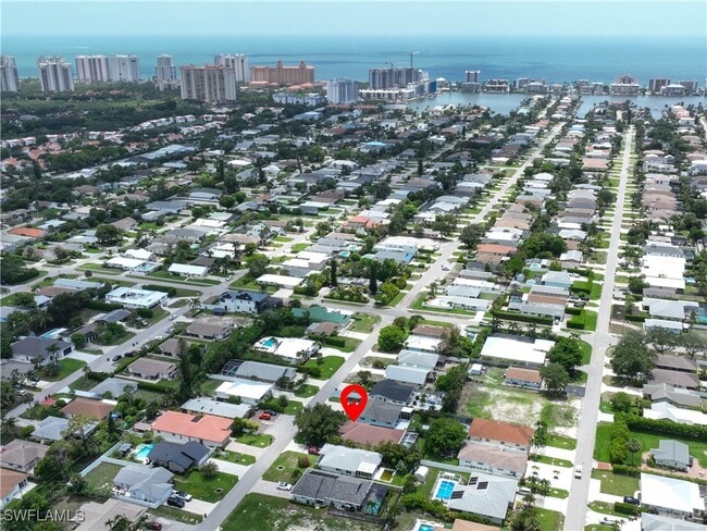 Primary Photo - 725 95th Ave N