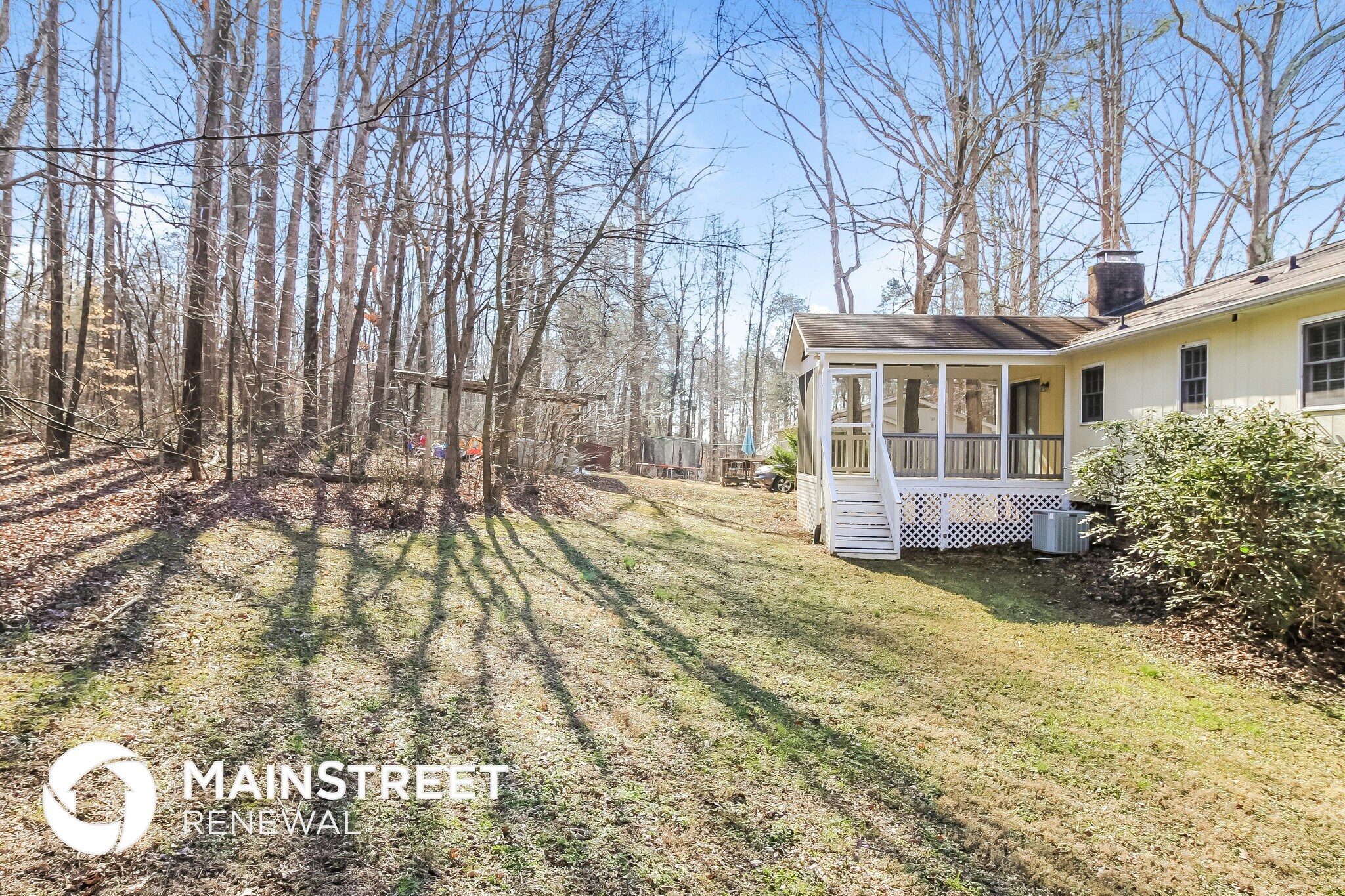 Building Photo - 4441 Fernbrook Dr