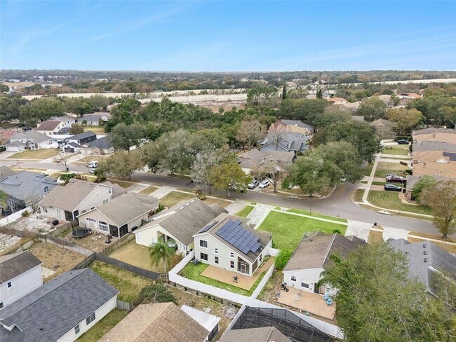 Building Photo - 7236 Somersworth Dr