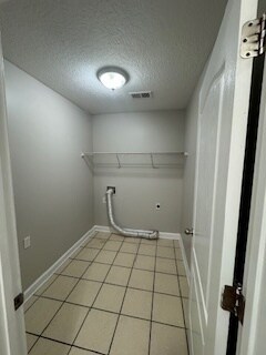 Building Photo - 18 Hedgefield Dr