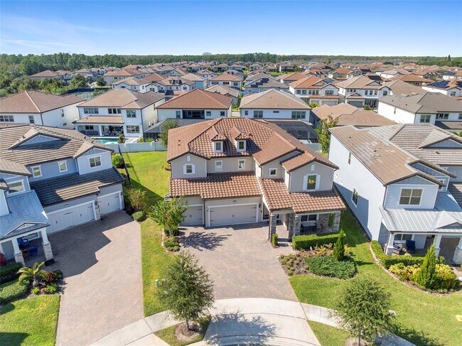 Building Photo - 8000 Leaf Grv Cir