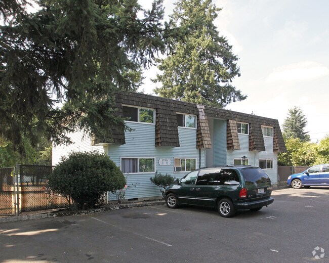 Primary Photo - La Tourelle Apartments